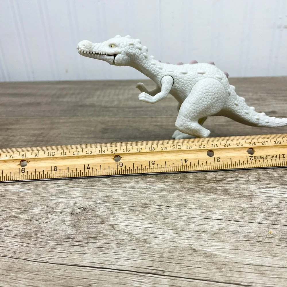 Ice Age McDonald's Rudy Dinosaur Toy 2009 Dawn of the Dinosaurs White Figure